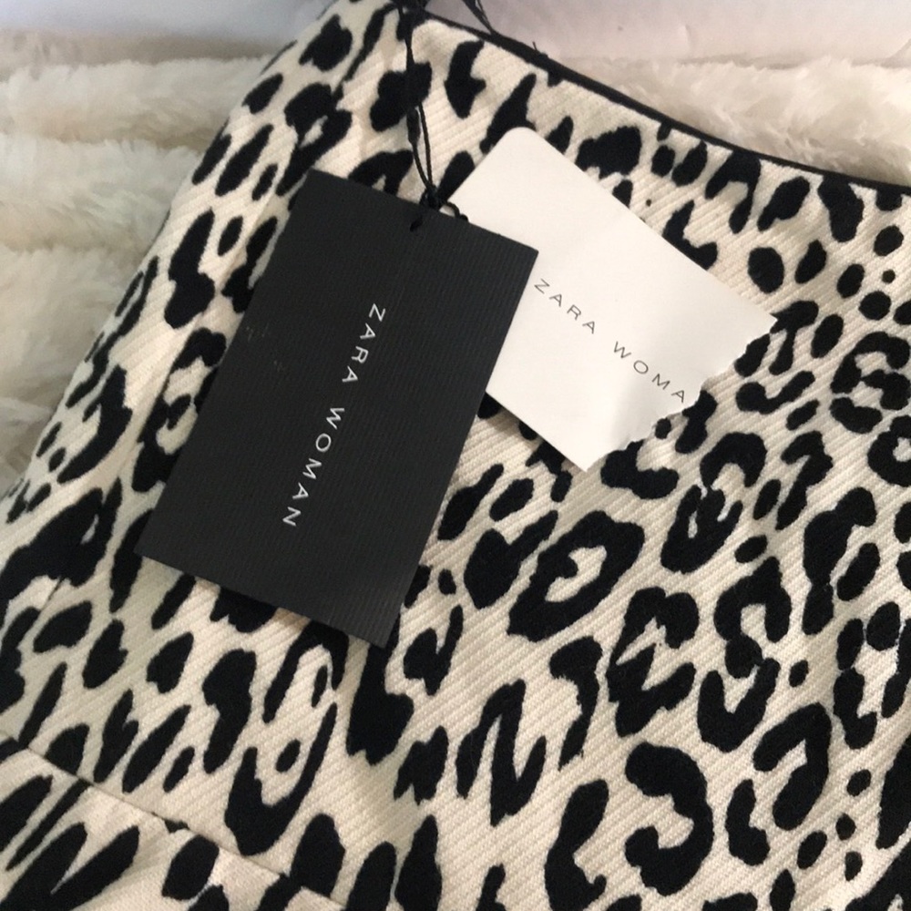 “ZARA” NWT Animal Print Mini Skirt . - Picture 4 of 8